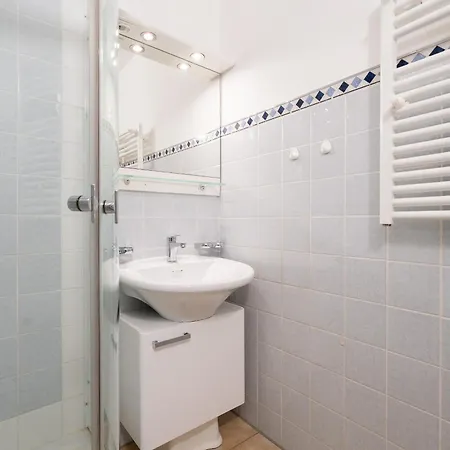 Ginys Meerblick Apartmán *