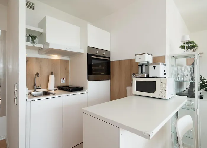 Appartamento Panoramic Ginys Meerblick